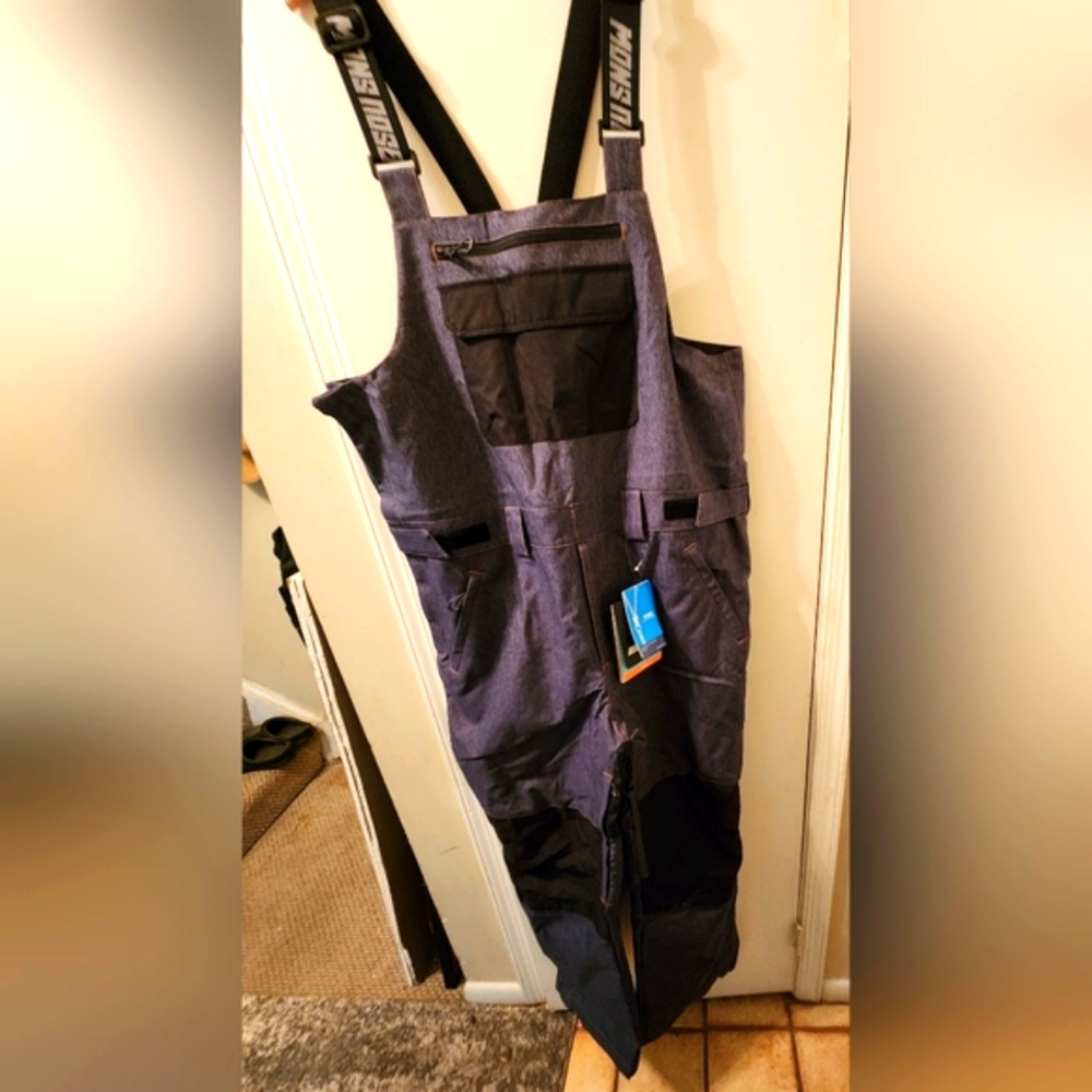 Ski / snowboard bibs new with tags from Snowverb website